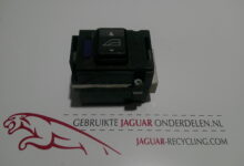 Raamschakelaar rechts achter  X300 DBC12338