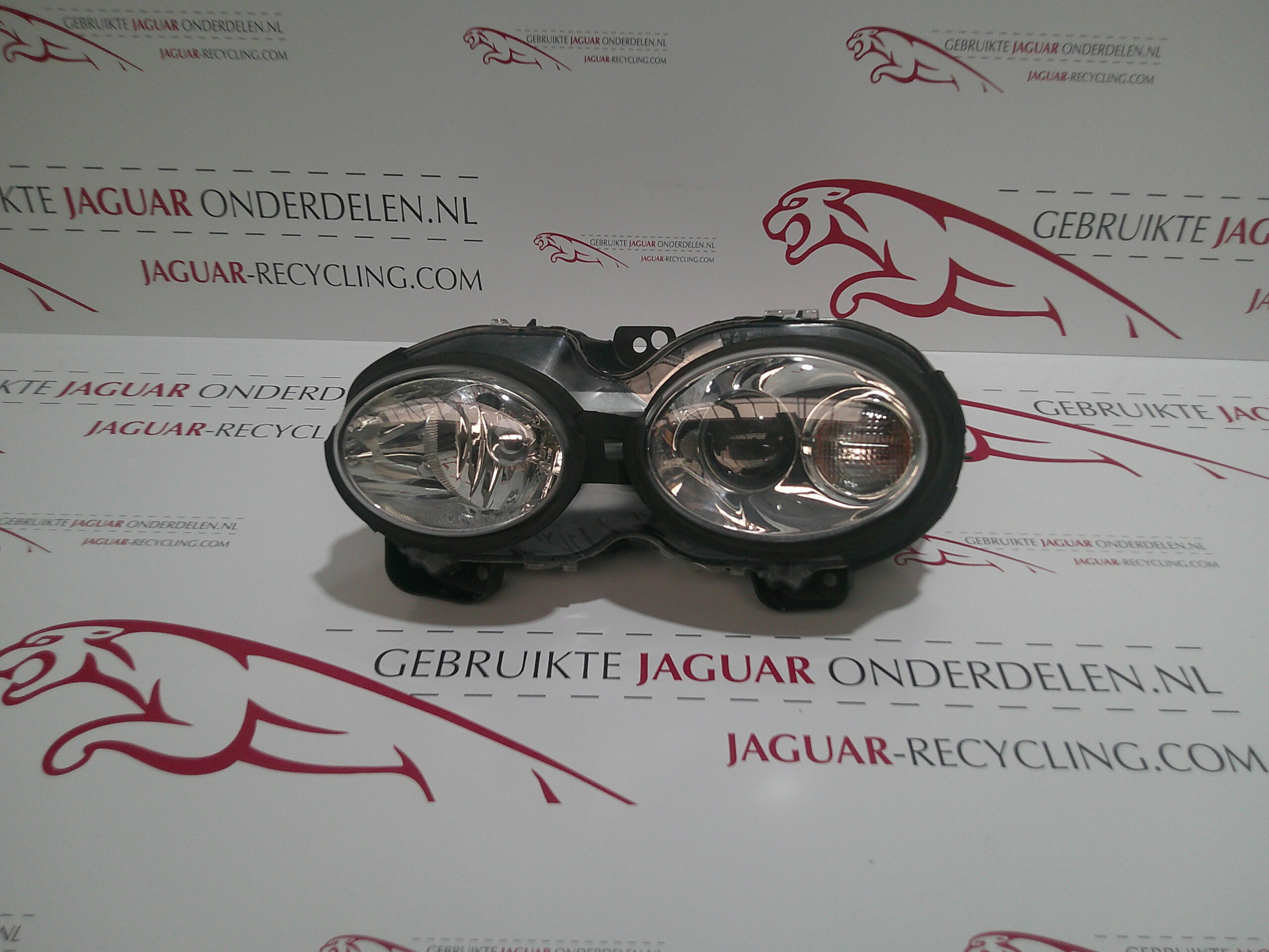 Koplamp gereviseerd links X-Type (met inruil oude lampen lagere prijs)