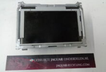 Navigatie scherm XF / XK 8X23-10E889-AD