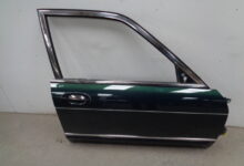 Deur rechts voor groen kleur code HGG X308