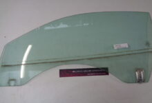 Ruit links XK150 convertible en Coupe C2P24336