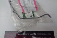 Ontluchting slang automaatbak XE  XF F-Pace T2H29928  New Old Stock