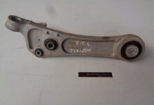 Draagarm onder links F-Type T2R18865
