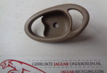 Deurhendel kap links crème XK8 GJA1155AC